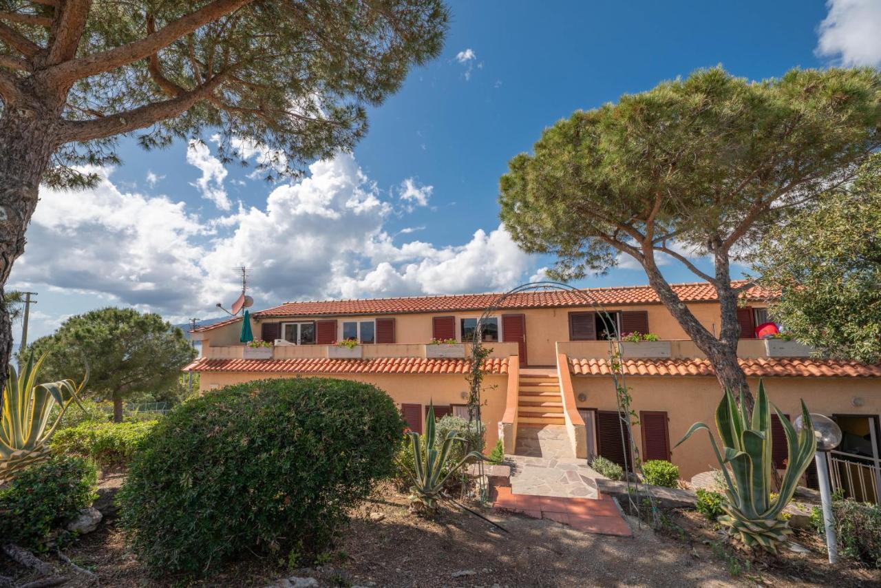 Apartments La Turistica Capoliveri  Zewnętrze zdjęcie